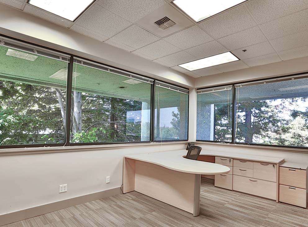 3000 Lakeside Drive Santa Clara California 2