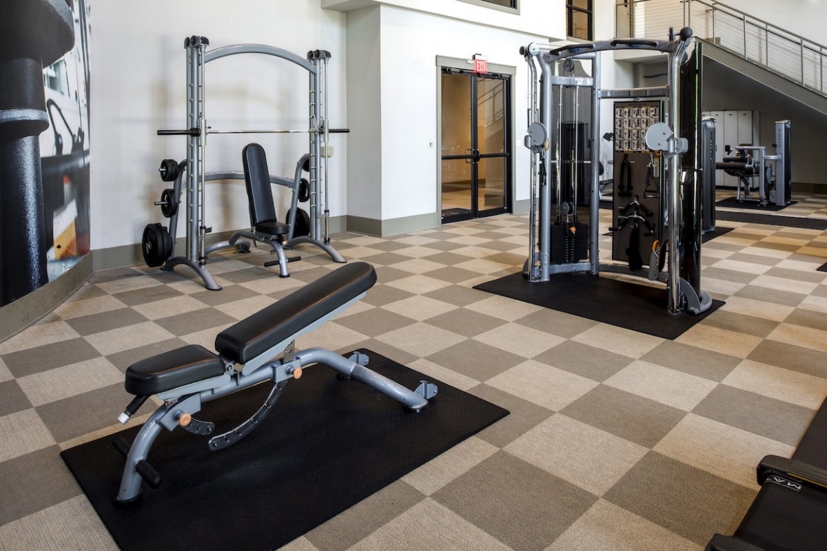 Two story fitness environment