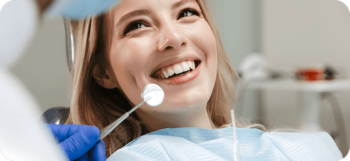 Natural and stunning porcelain veneers