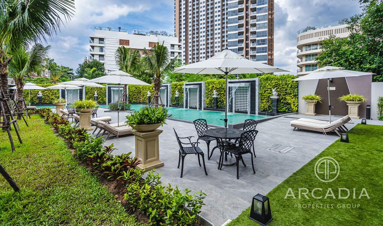 Acadia Center Suite Condo – Pratumnak (Thappraya Soi 4)