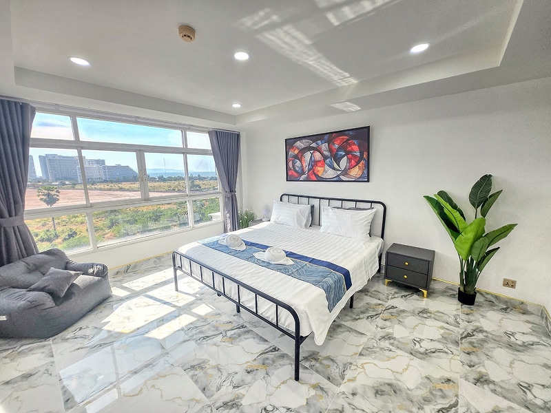 Water Park Condominium – Duplex Penthouse Sea View (Top Floor)