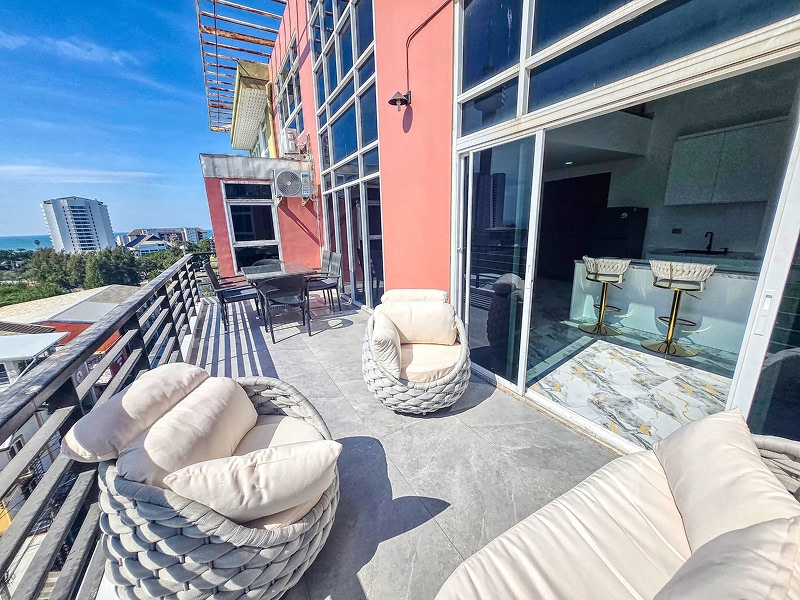 Water Park Condominium – Duplex Penthouse Sea View (Top Floor)