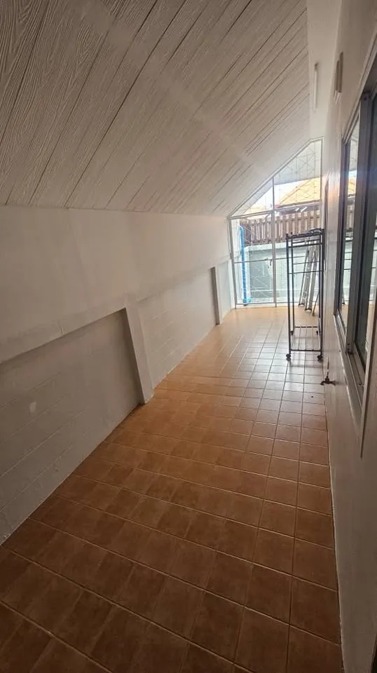 1-Story Twin House at The Ville Jomtien