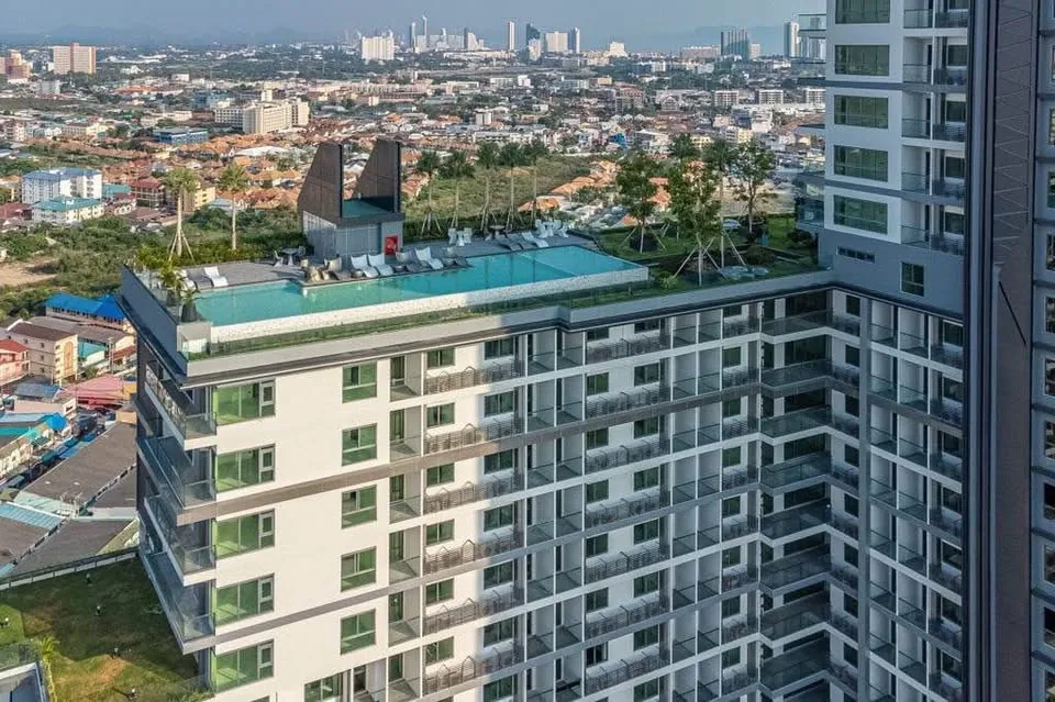 Arcadia Millennium Tower (23rd Floor, Panoramic Sea View)