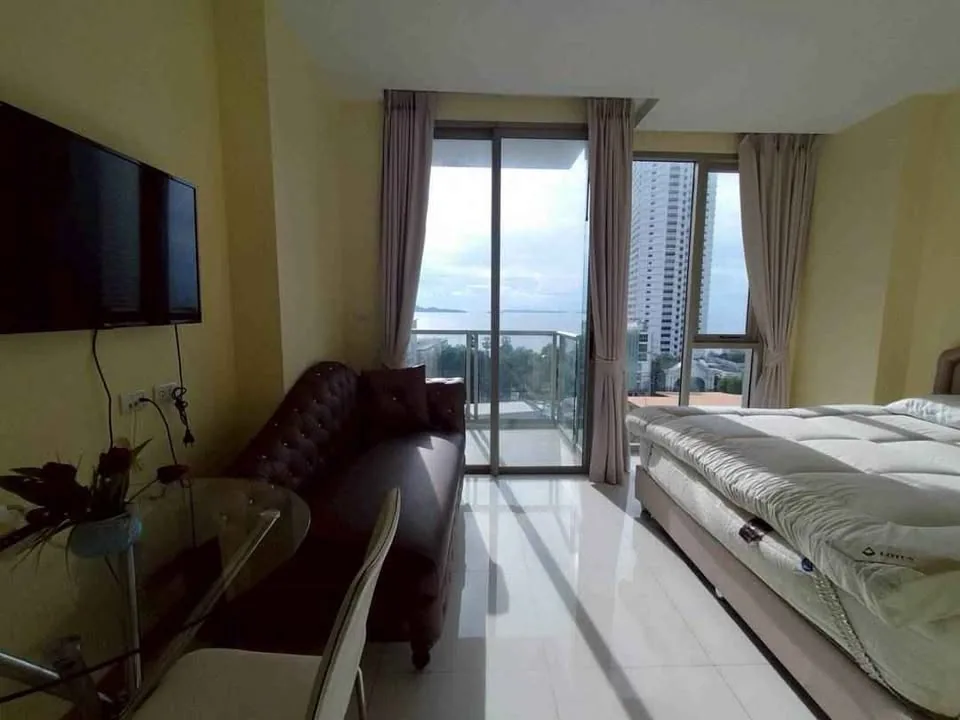 The Riviera Wongamat (Studio, 8th Floor, Direct Sea View)