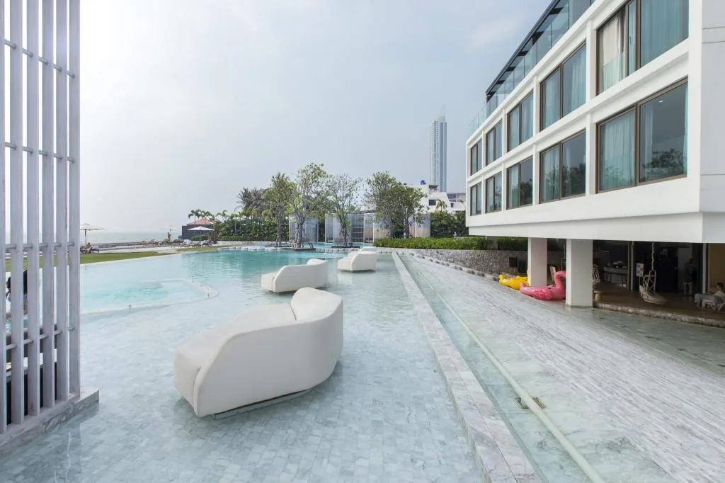 Veranda Residence Pattaya (17th Floor, Corner Unit)