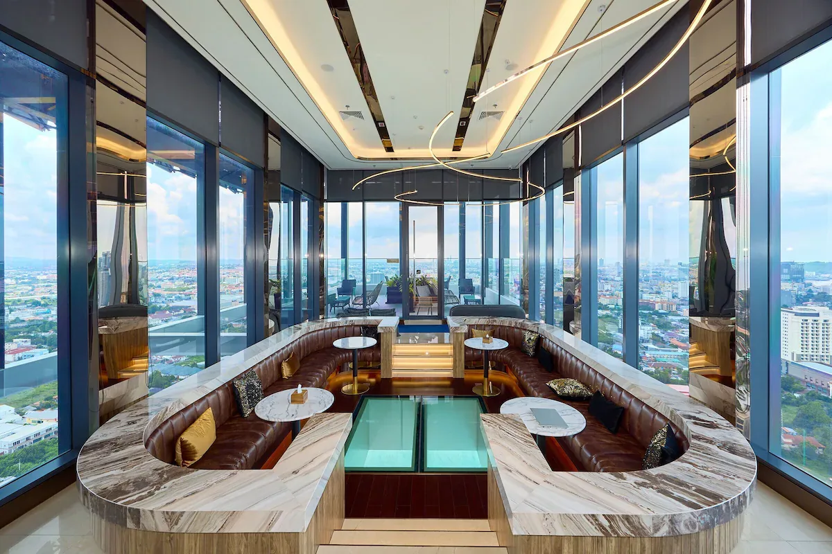 Once Pattaya (Sea View)