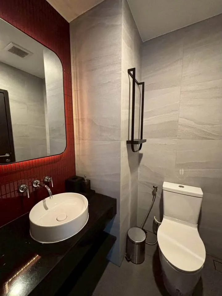 Edge Central Pattaya (23rd Floor)