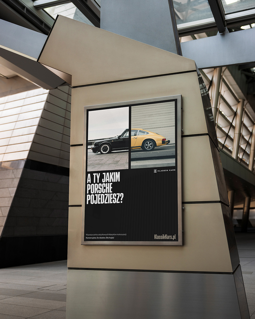 Plakat reklamowy - forma materiału reklamowego dla wypożyczalni samochdoów