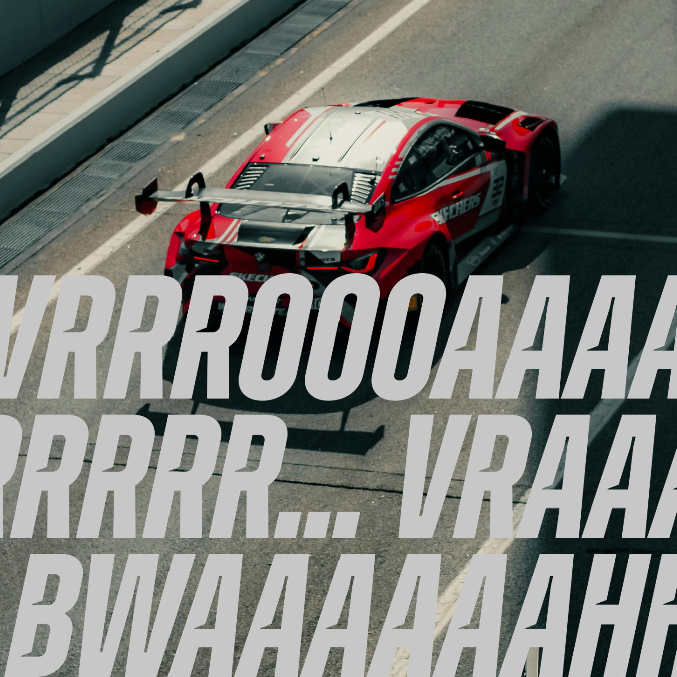 Motoprezent - strona internetowa połaczona ze sklepem internetowym oferująca przejazdy samochodami marzeń