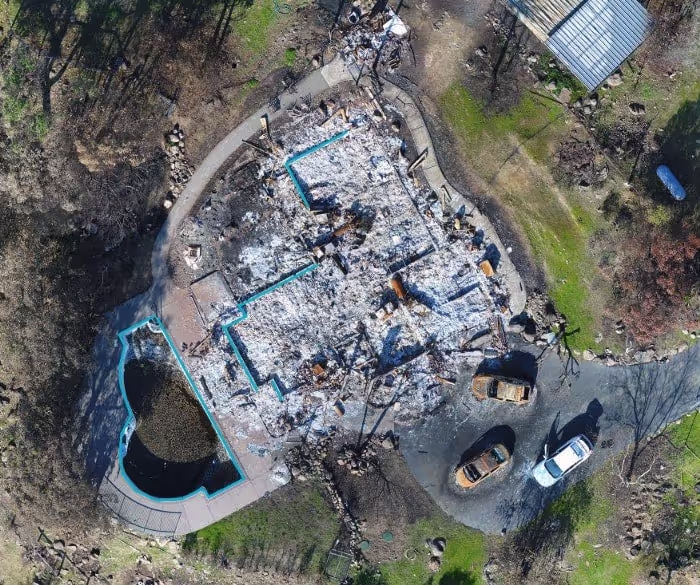 Accurate Estimates leverages DroneDeploy’s built-in measurement and annotation tools to to measure property features safely. Explore the map.