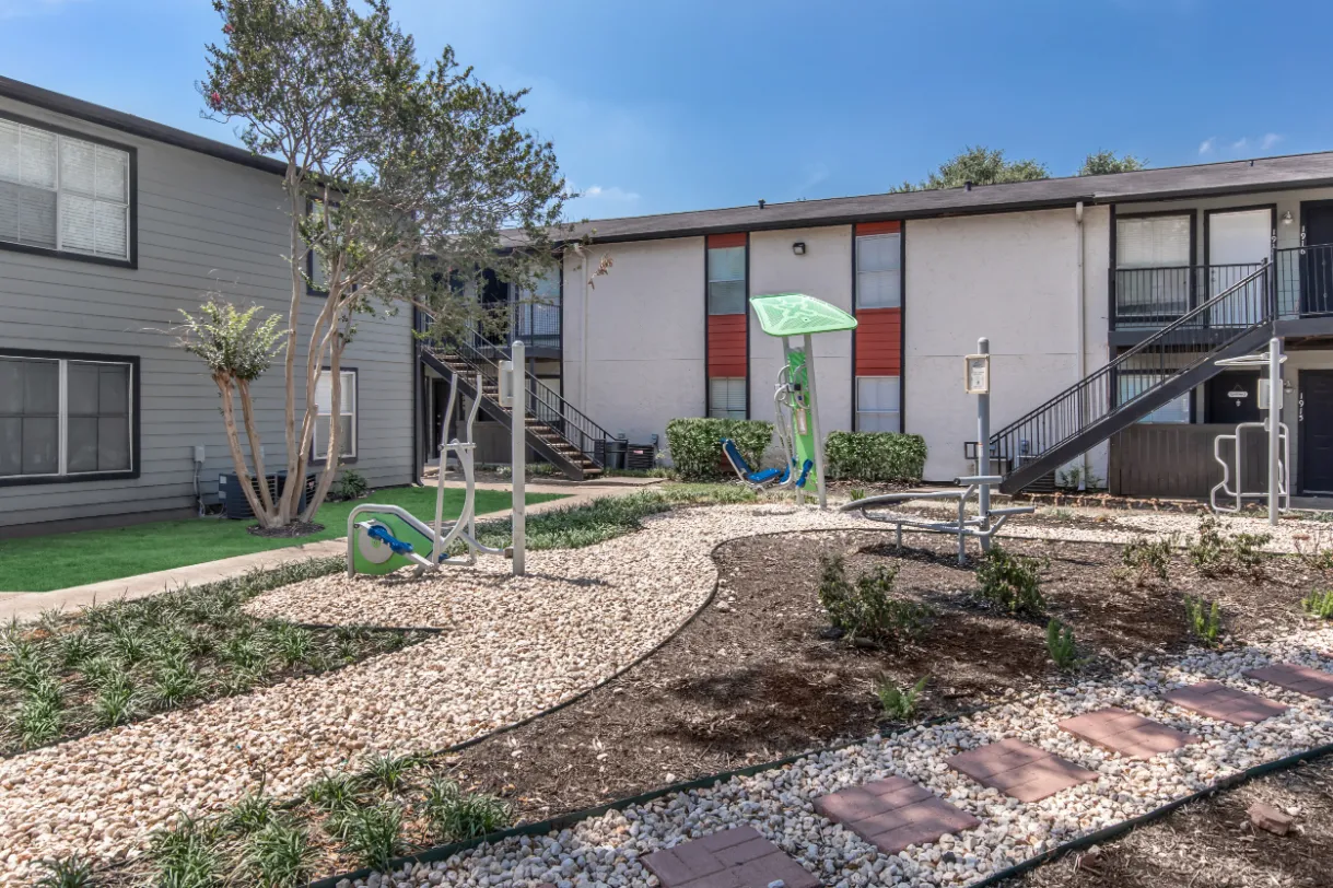 exterior work out area