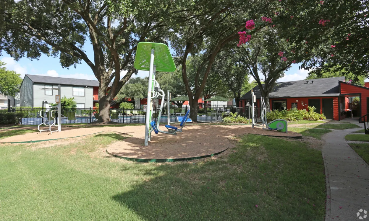 exterior work out area