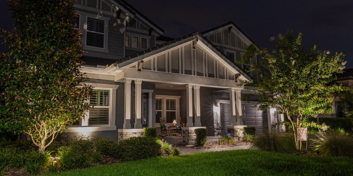 user-inserted architectural house uplighting