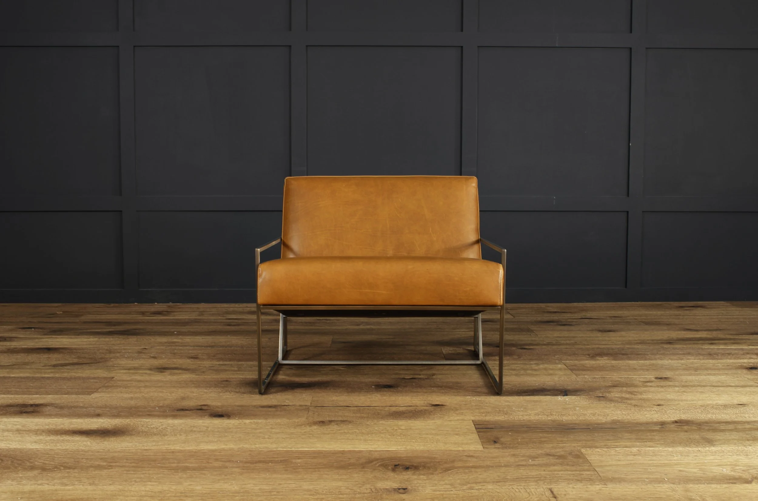 Float leather chair front