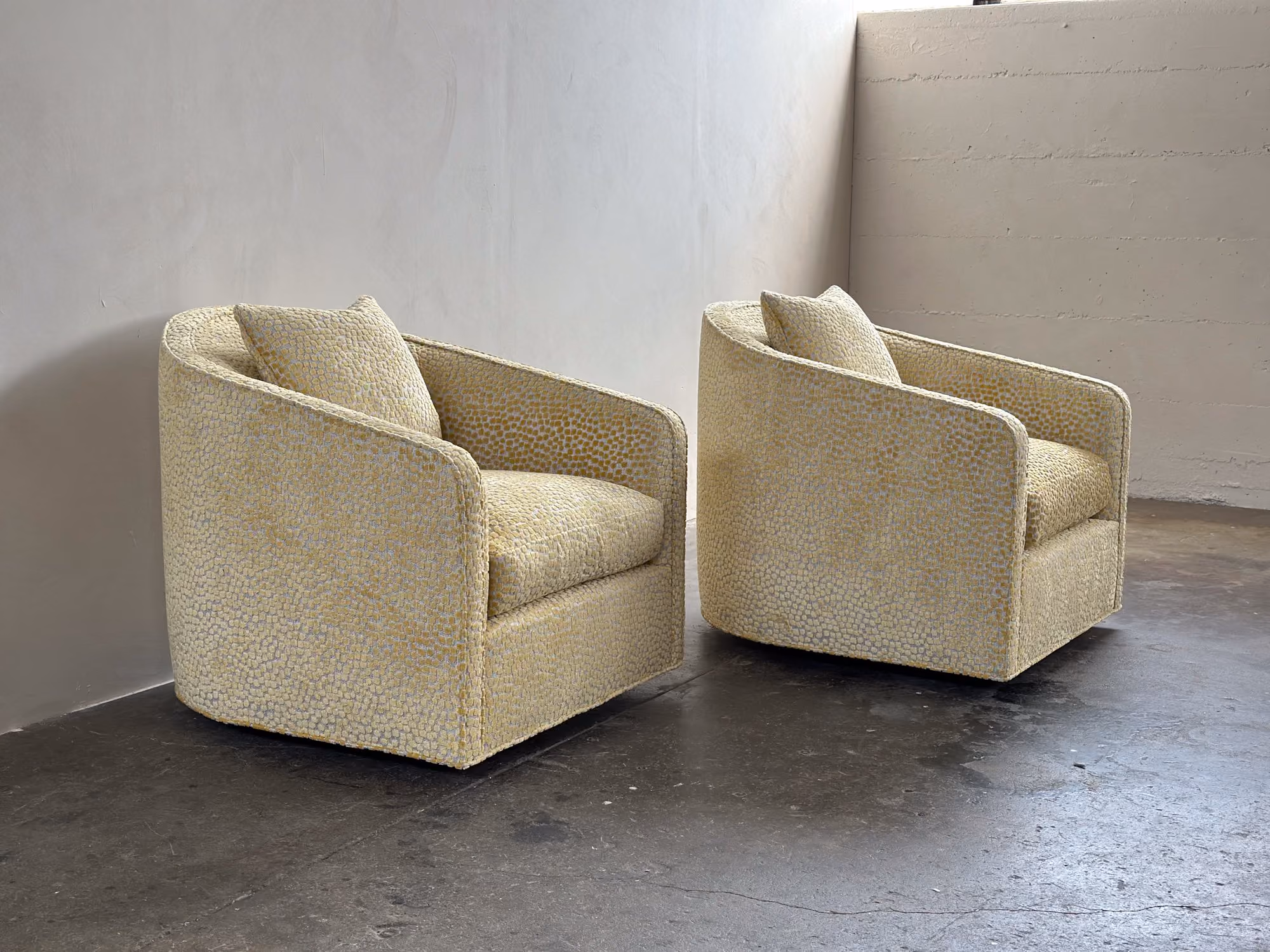 Kelly chairs 2