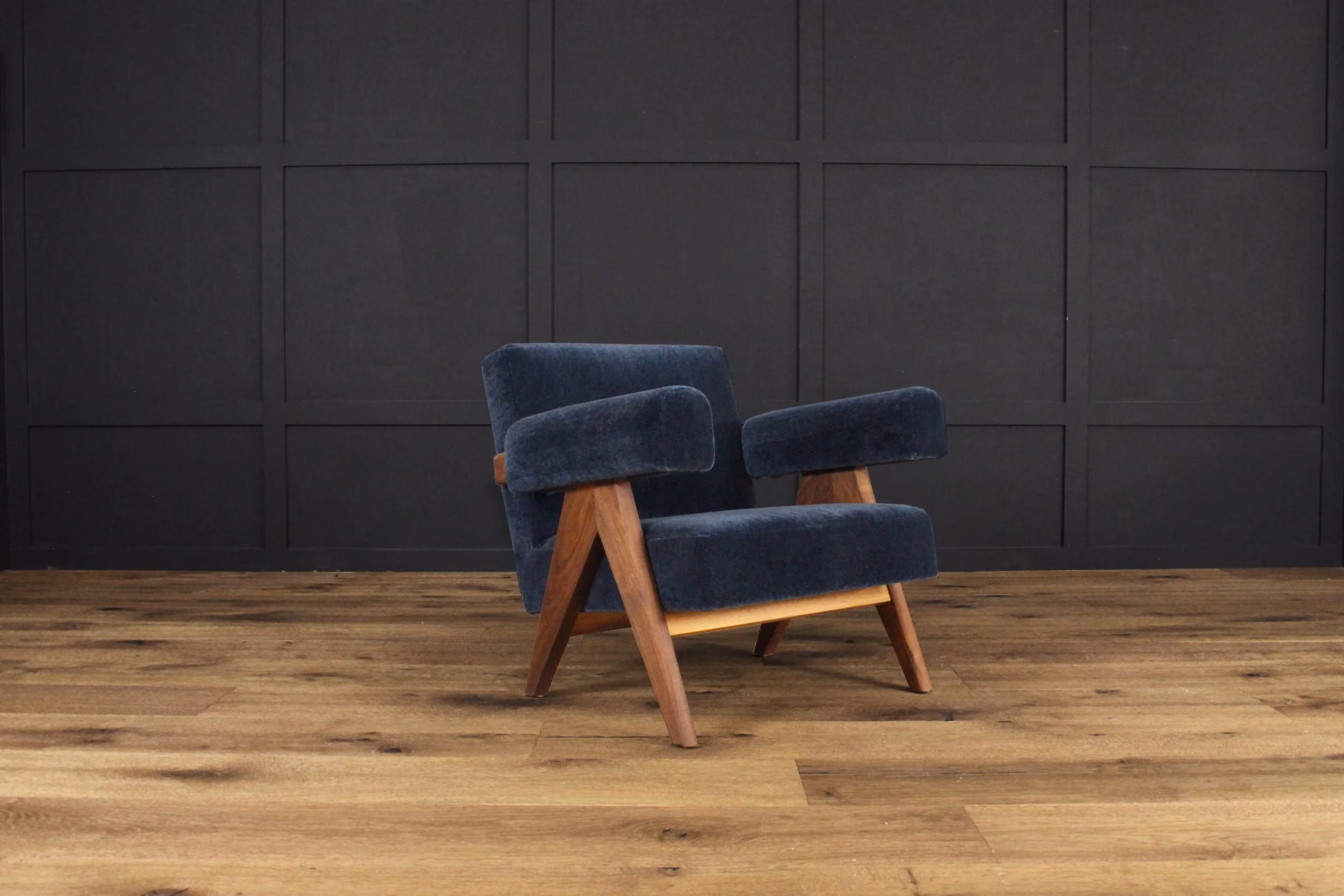 Pierre chair 34