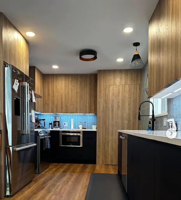 Modern wood cabinet kitchen in Chicago by Wood Contracting