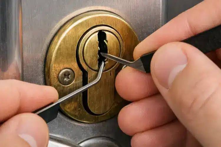 Dépannage serrurier - ouverture de porte