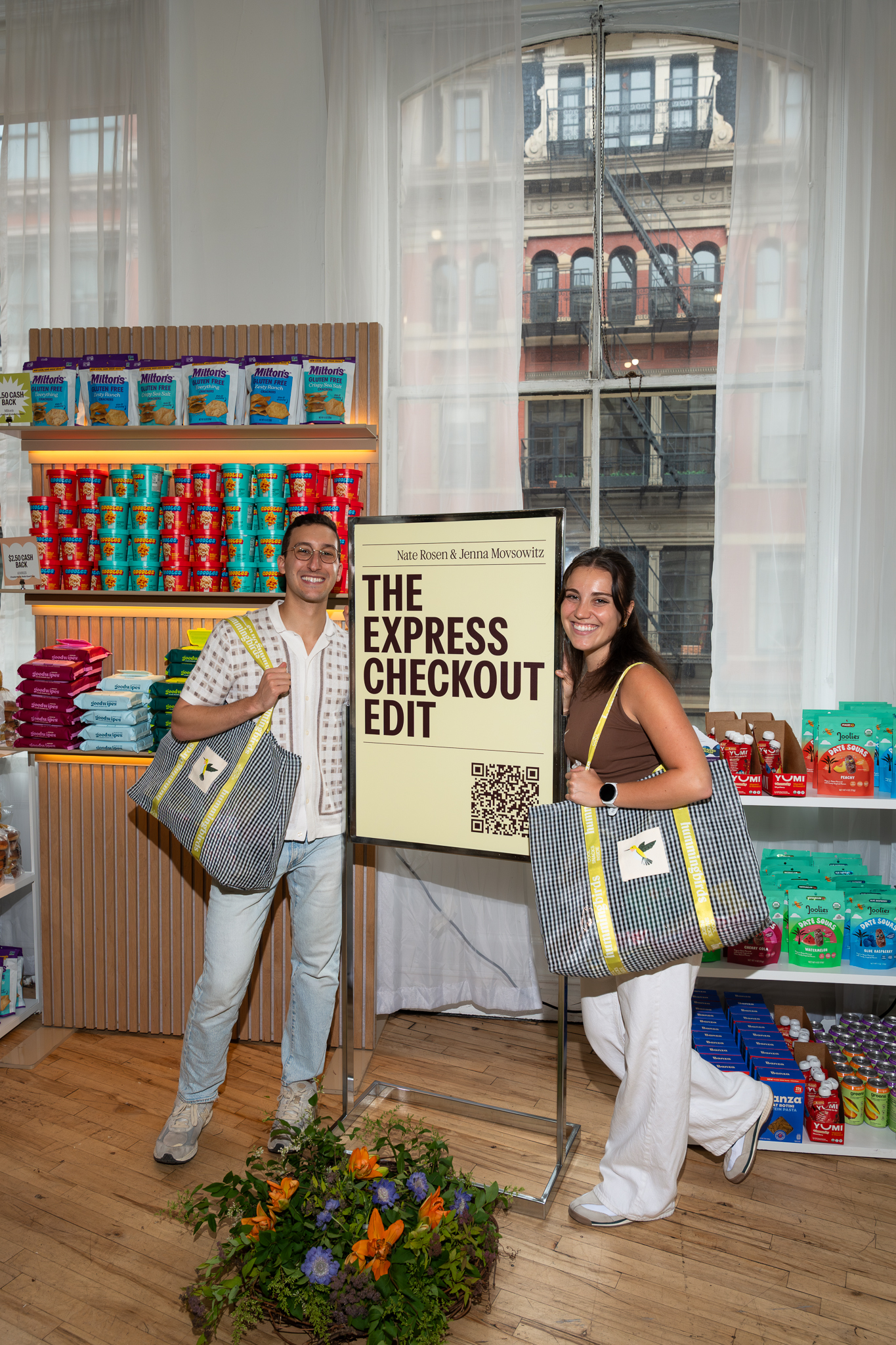 The Express Checkout Edit Nest display