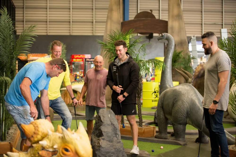 5 Essential Mini Golf Tips for Beginners to Conquer the Course