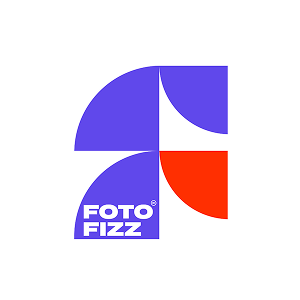Abstract geometric logo with blue and red shapes and the text 'FOTO FIZZ' in white on a blue background.