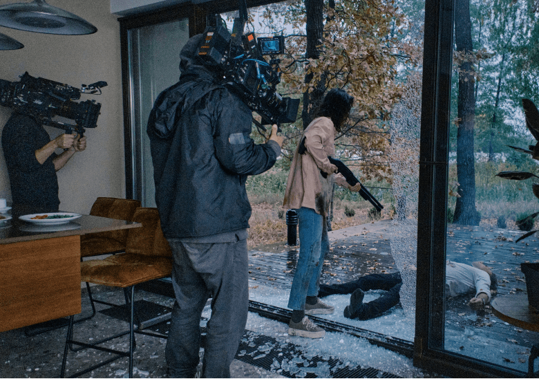 Small format gallery image number 22