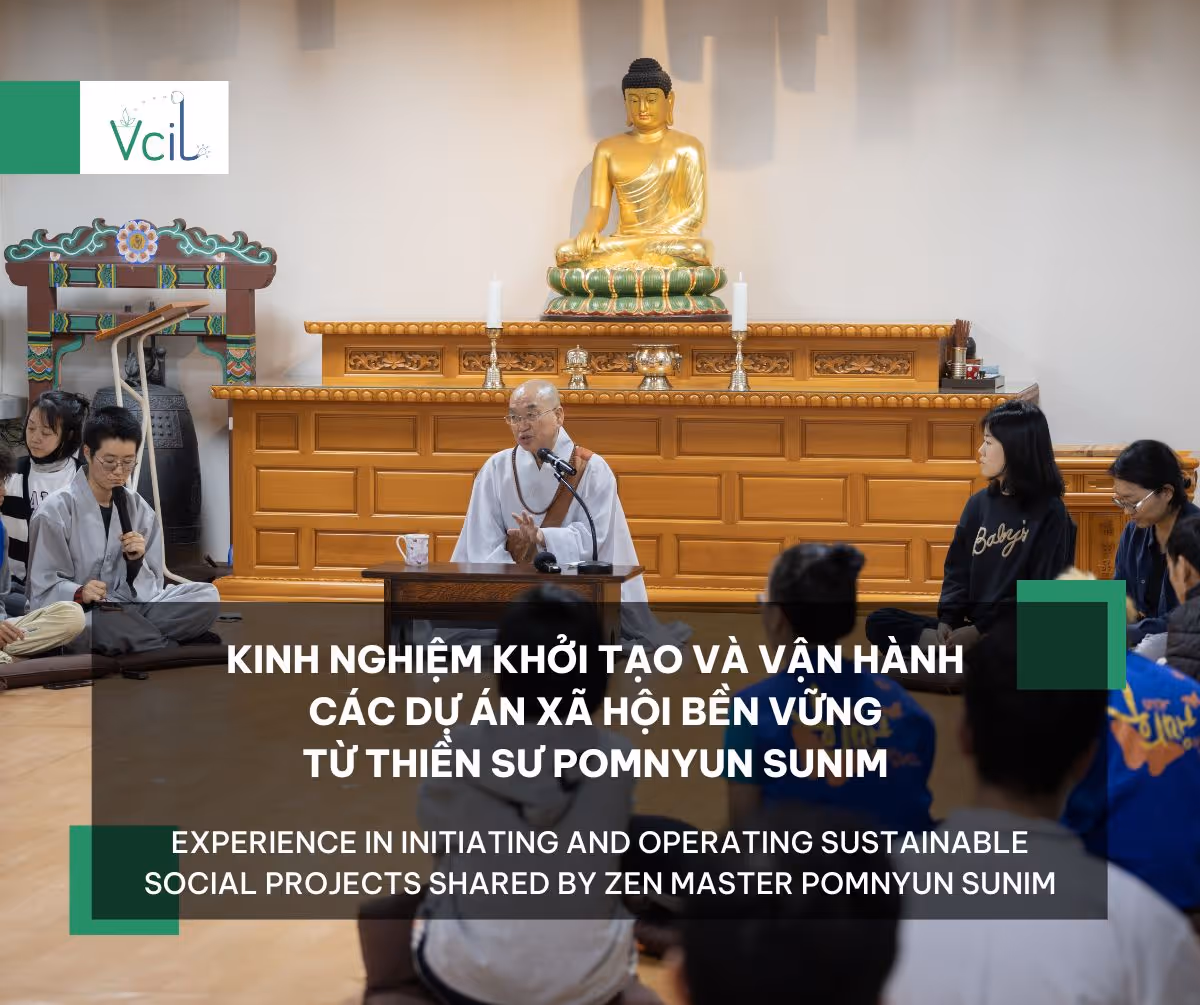 Có thể là hình ảnh về 7 người, đền thờ và văn bản