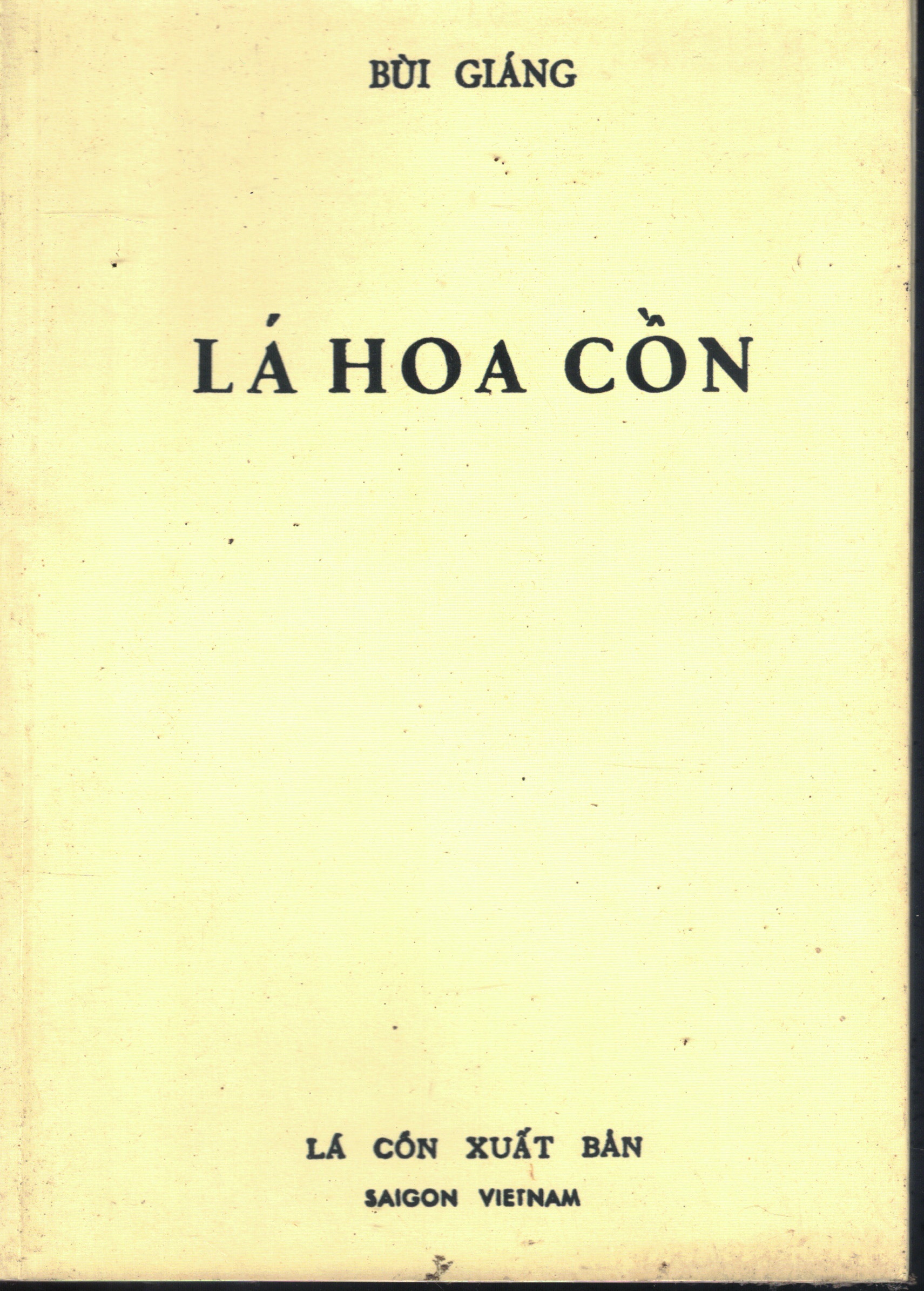 Cover of Lá Hoa Còn
