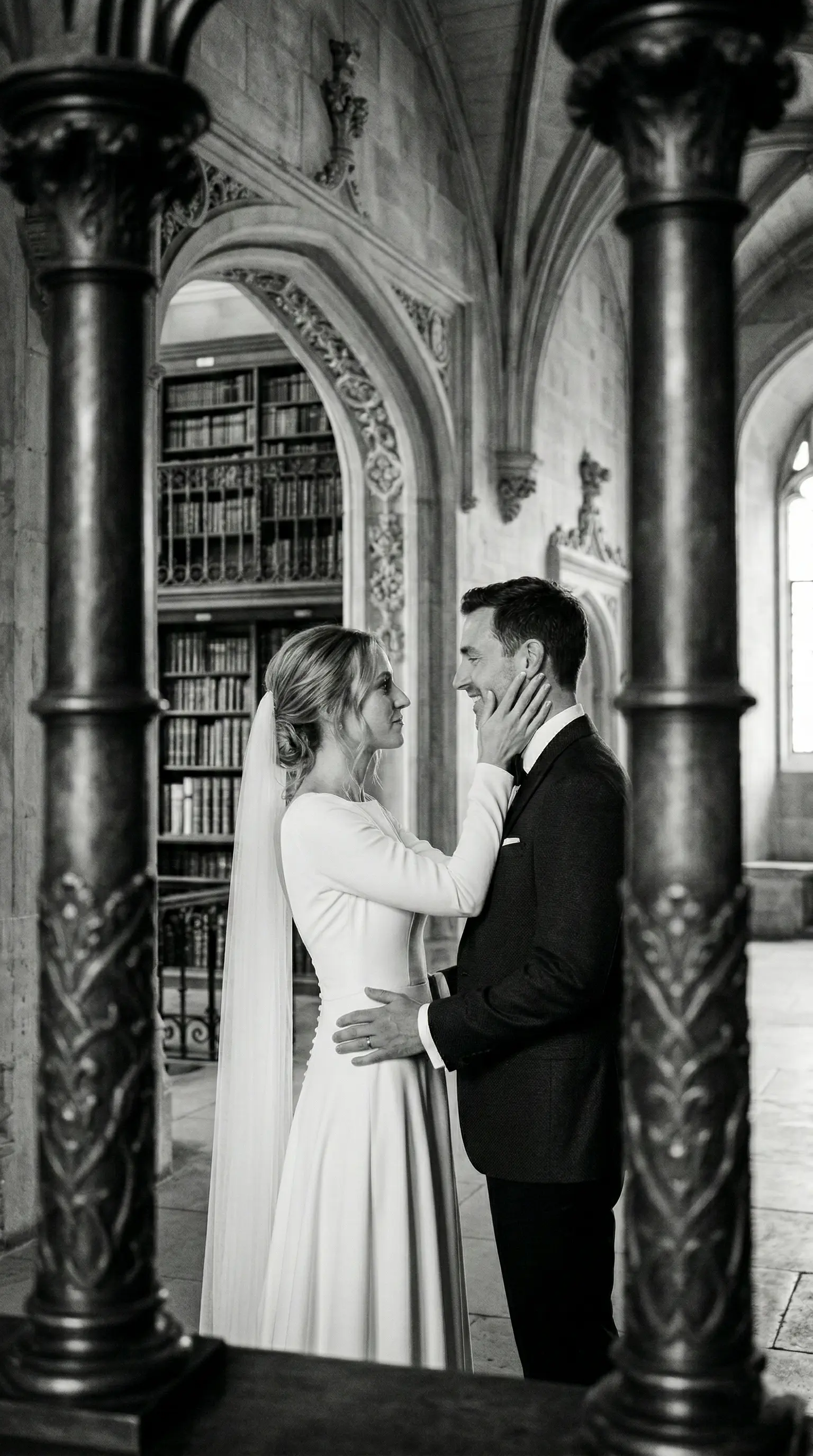 Coppia di sposi, foto in bianco e nero 