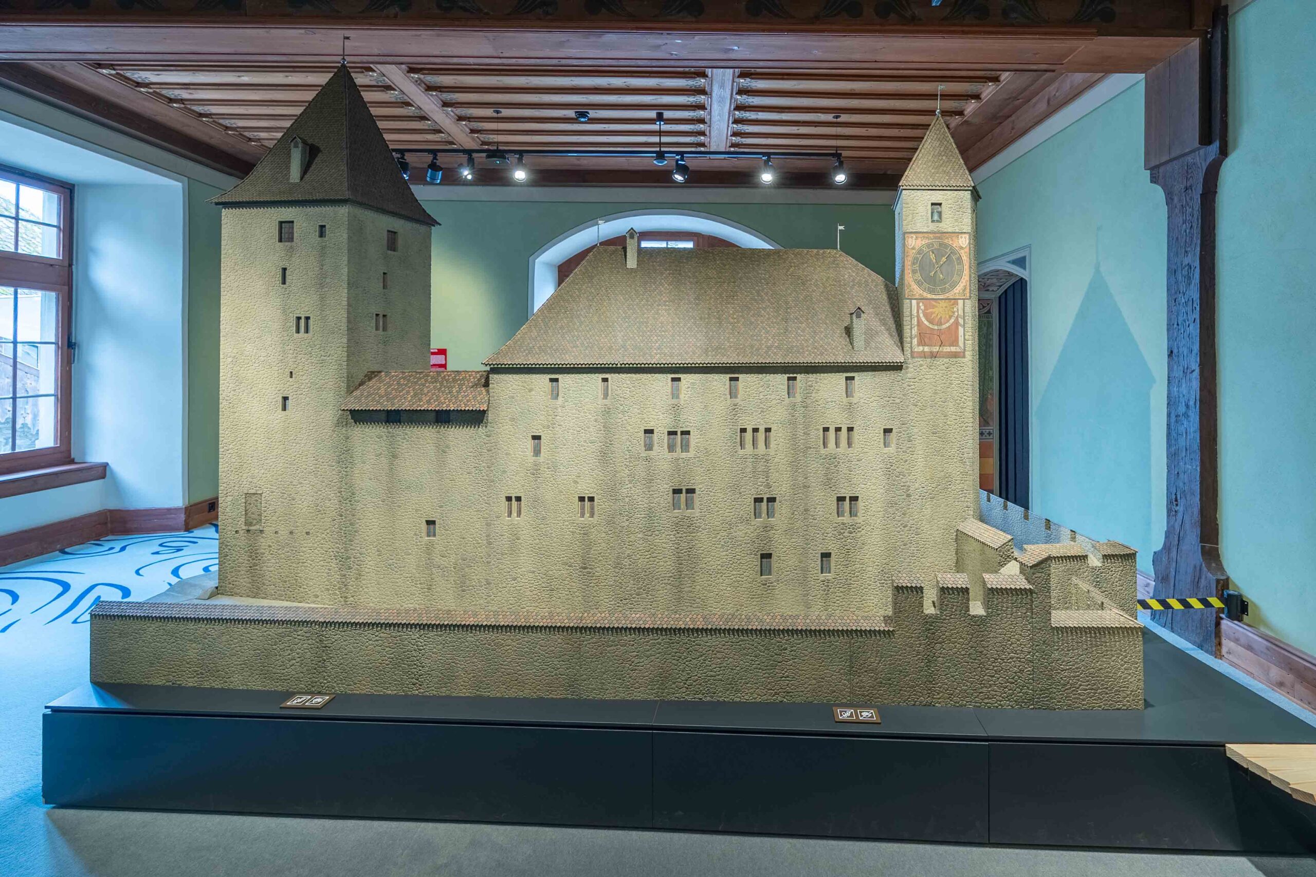 SCHLOSS RAPPERSWIL DAUERAUSSTELLUNG