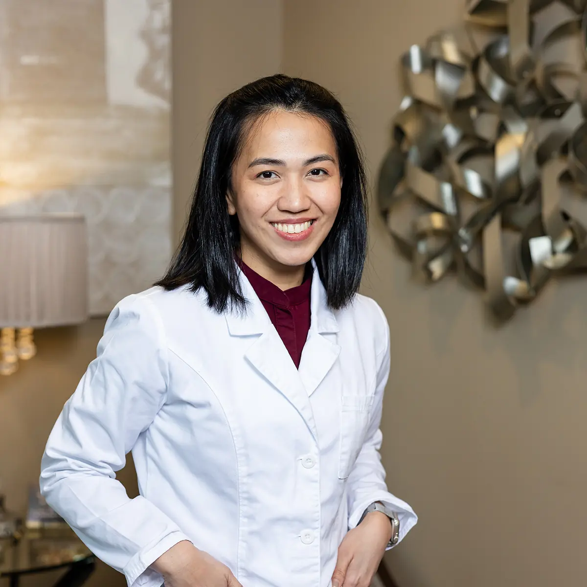 Headshot of Roxan Molina-Abenoja, DDS who is a dentist at Tranquility Dental Wellness Tacoma