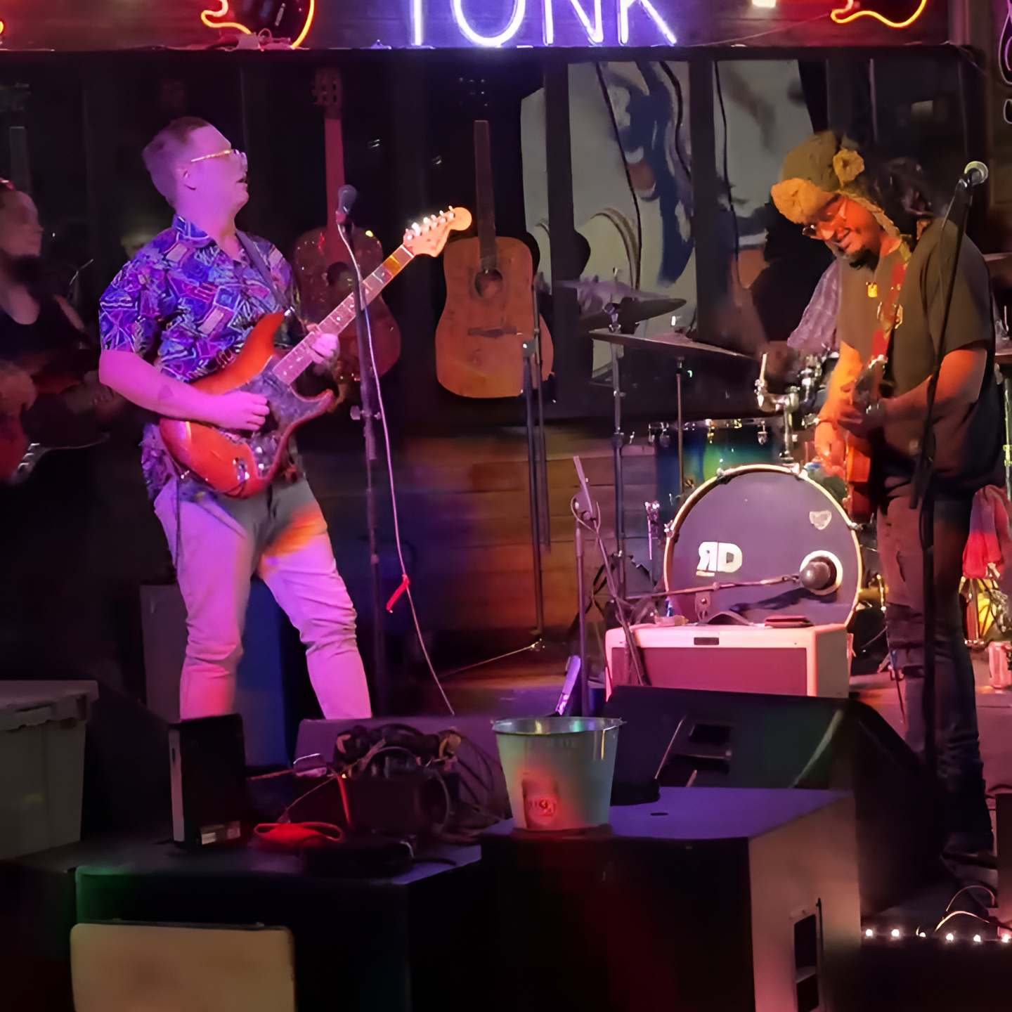 live music performance at a bar & pub