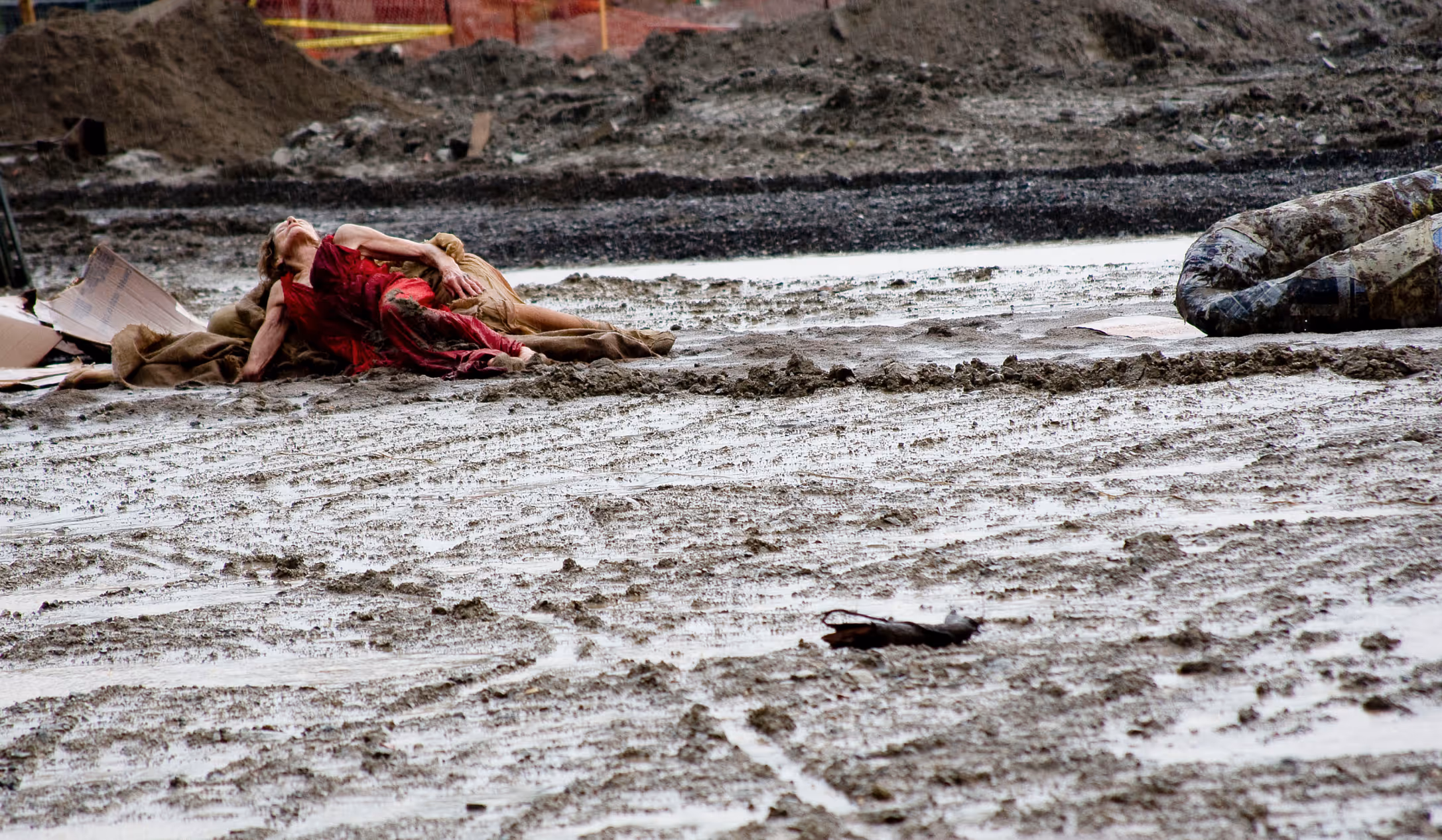 On Broken Ground: Regent Park Project (2008)
Performer: Jackie Burroughs
Music: John Oswald
Costume: Hoax Couture