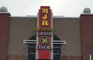 Warren's First-Run Movie Theater to Open Friday