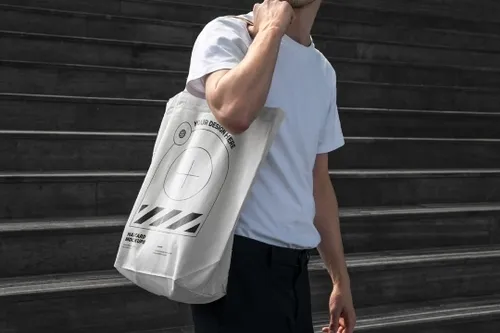 Fully customisable totebag mockup with realistic shadows and 3D wrapping