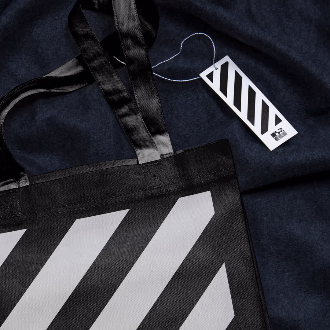 Save time and save money with with this presentation-ready tote bag mockup bundle! Showcase your designs on multiple tote bag mockups in various settings. A complete tote bag mockup bundle to showcase your poster designs on social media, your portfolio or client presentations.