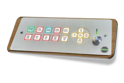 Control panel screen showing display selection options for left, center, right screens and TV controls.