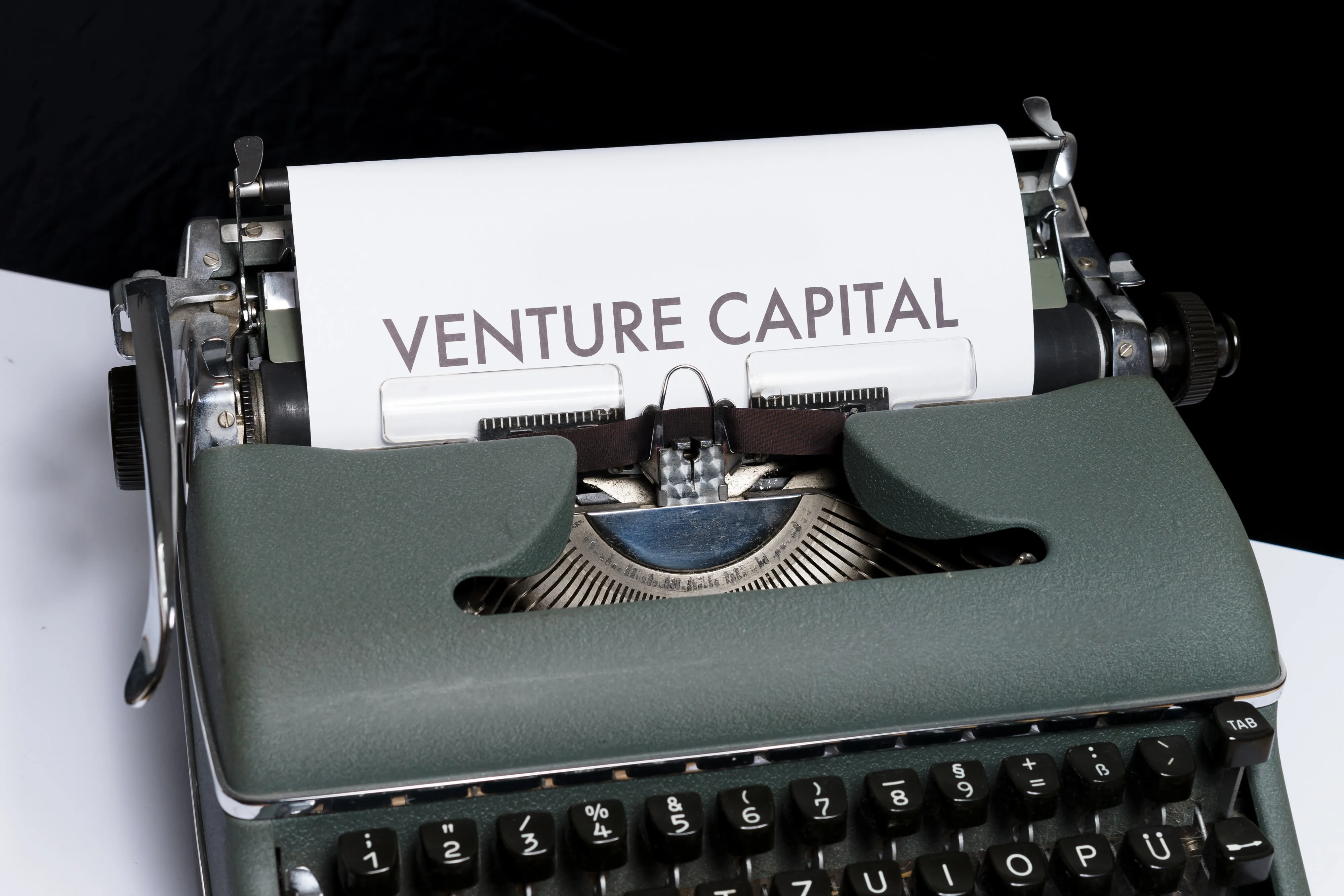 Top 10 Twitter Accounts for Founders & Startups