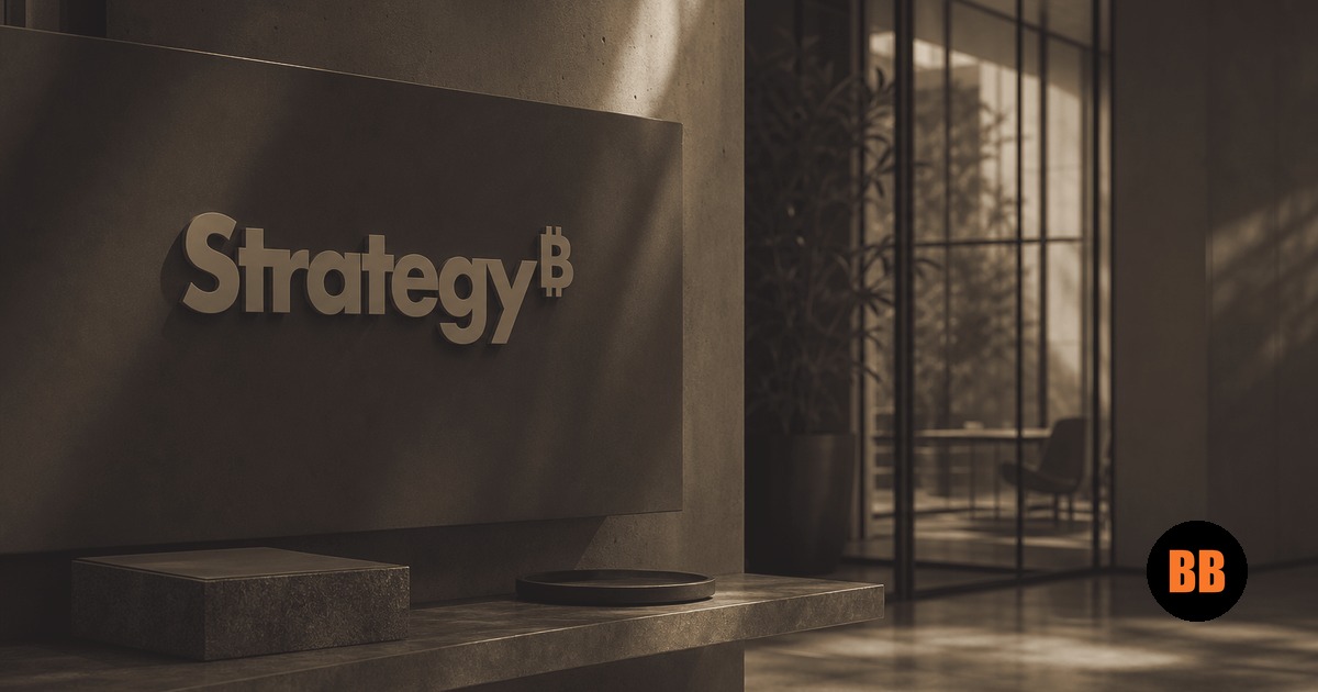 Strategy Builds Cash While Its Bitcoin Buying Pause Reaches Five Weeks