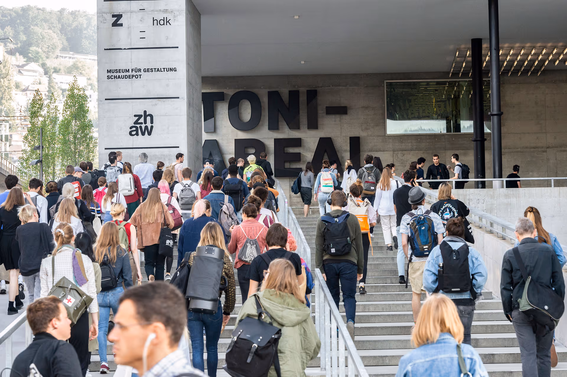 ZHdK-Studierende gestalten das Key Visual der Art Garten Hotels 2026