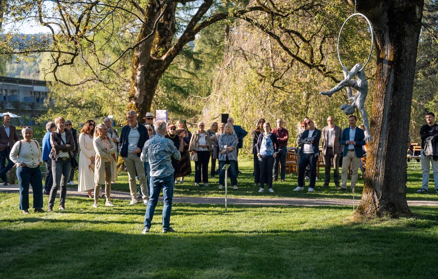Eröffnungsfeier Art Garten Hotels Schloss Hünigen