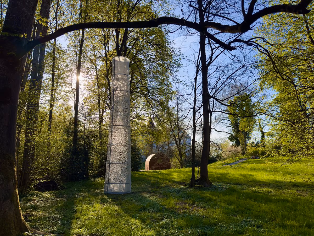 Ghost Tree im Schloss Wartegg