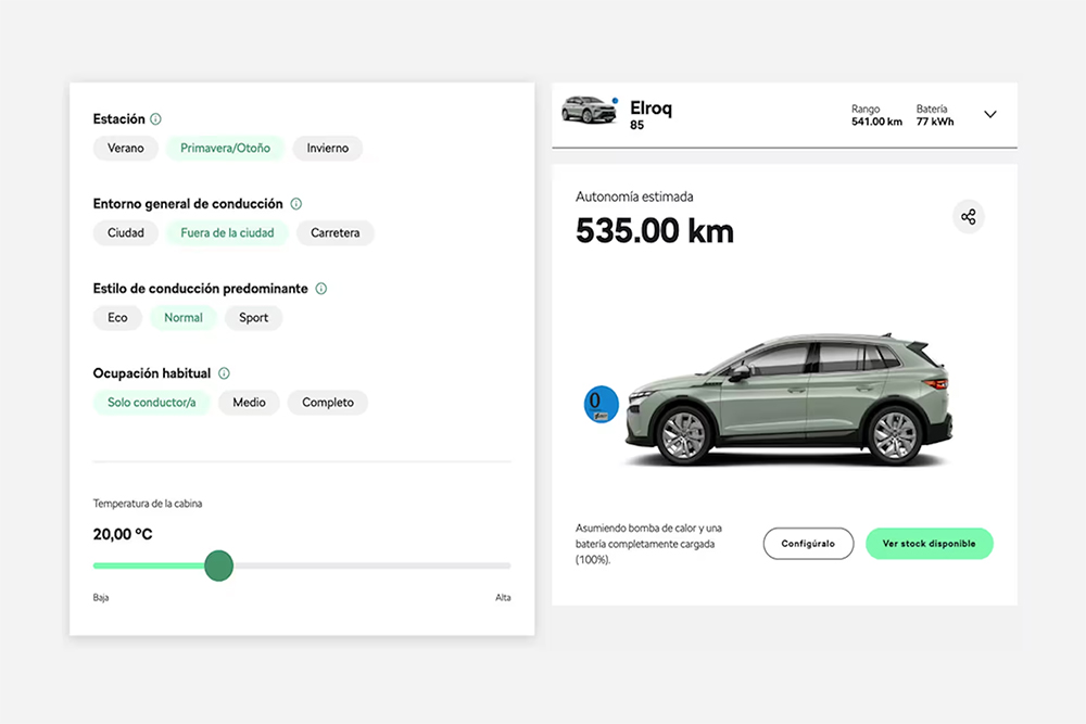 Pantalla de configuración de autonomía estimada de coche eléctrico Skoda Elroq 85 con rango 541 km y batería de 77 kWh; parámetros seleccionados incluyen estación primavera/otoño, entorno fuera de la ciudad, estilo de conducción normal, ocupación solo conductor, y temperatura de cabina 20 grados Celsius.