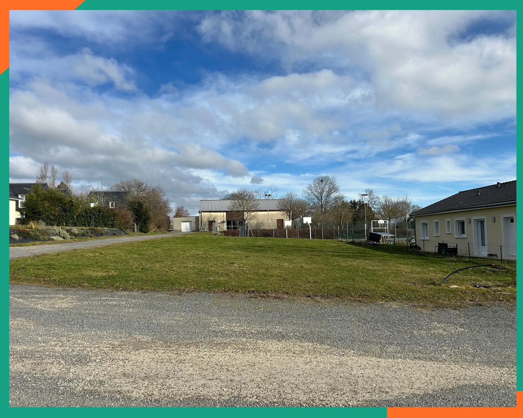 Terrain constructible à Camjac – parcelle à bâtir pour maison individuelle en Occitanie