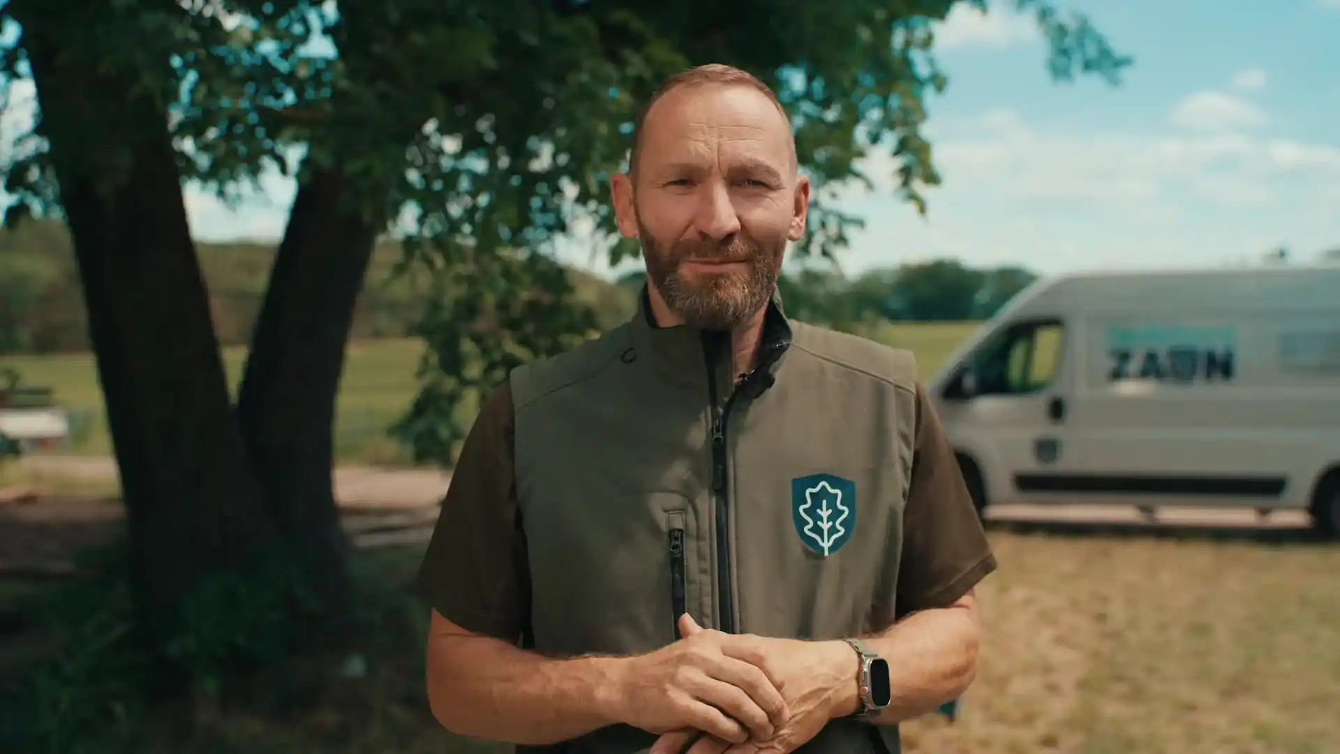 Szene aus dem Arbeitgeberfilm von Deutschland Zaun