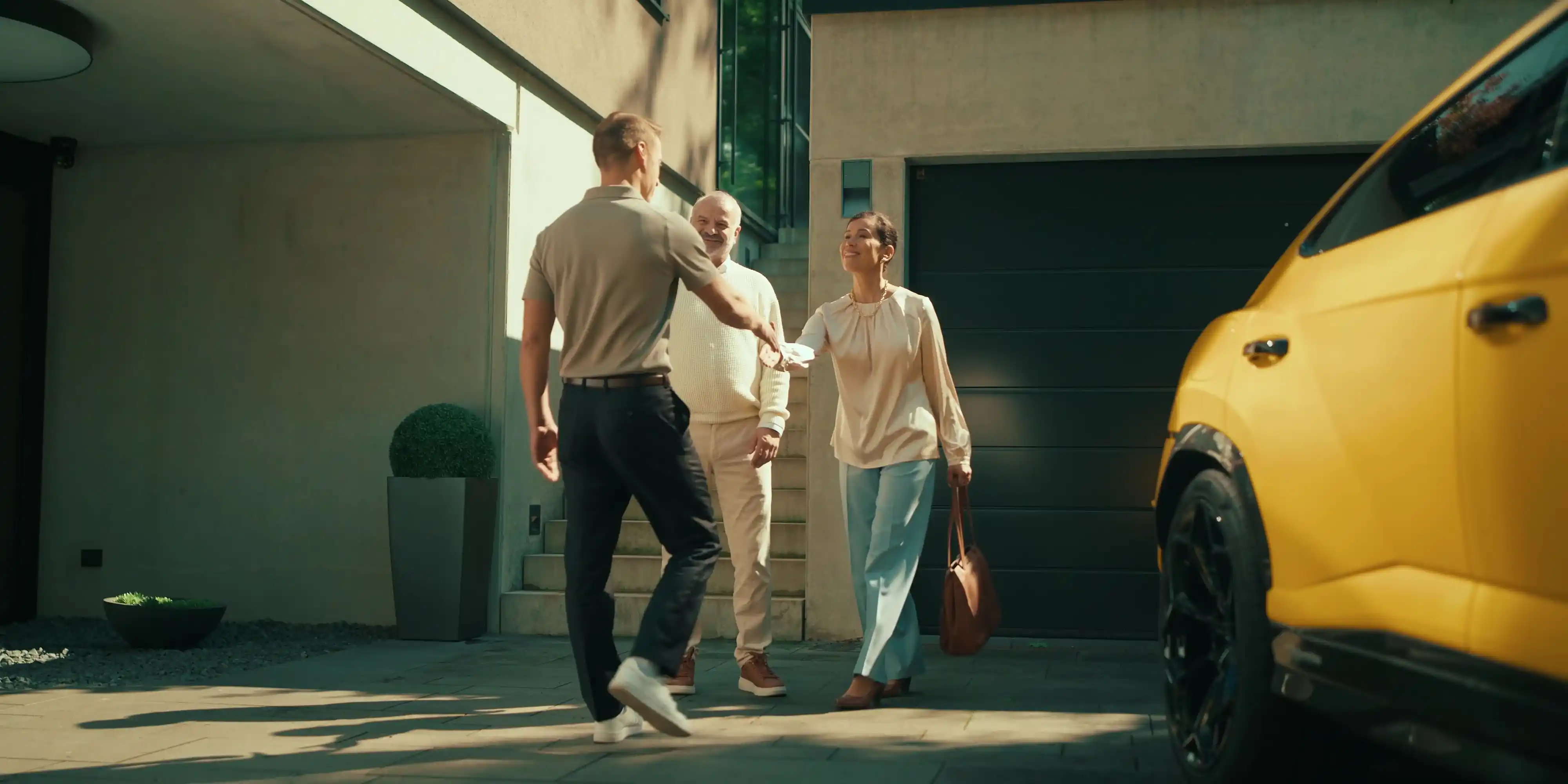 Szene aus dem Film: Schütze Immobilien: Imagefilm