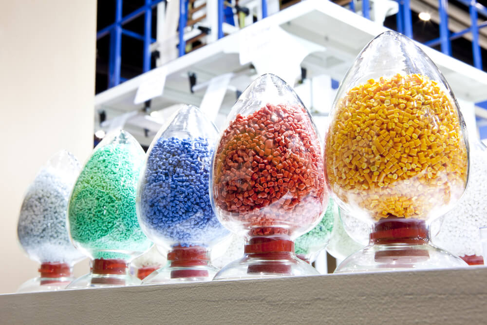 Recycled plastic resin pellets for industrial manufacturing