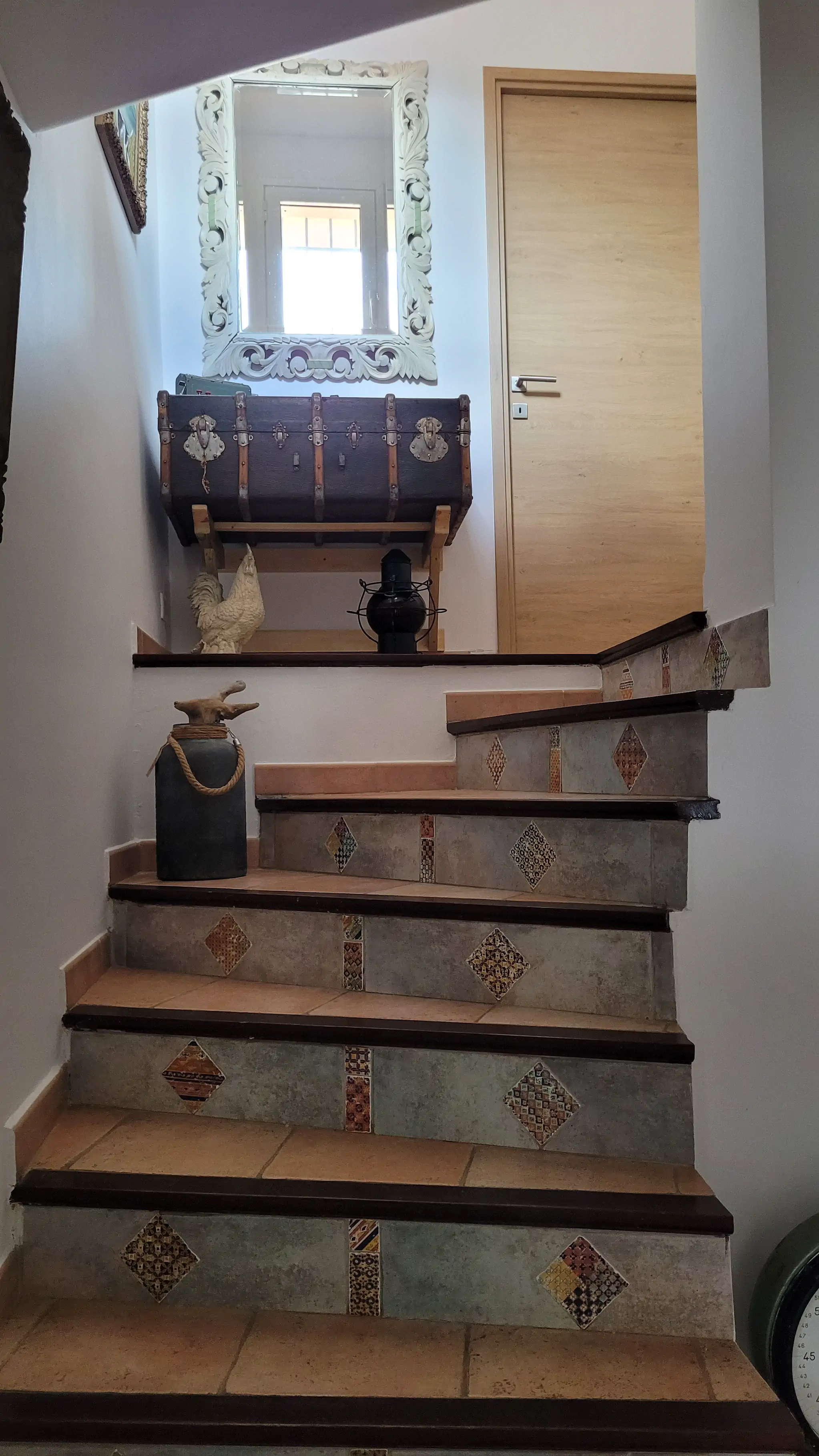 Accès à la chambre L'Arbousier dans la chambre d'hôtes Villa Mimosa