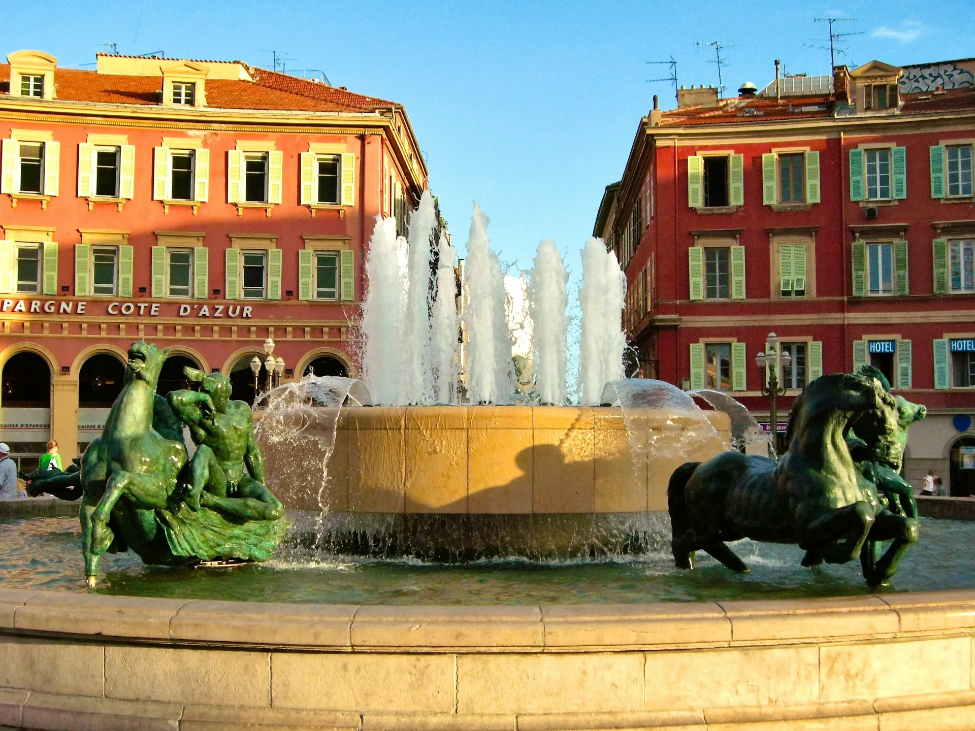 black statue fountain